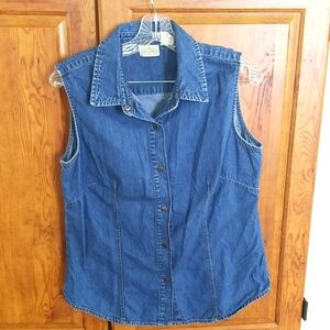 St Johns Bay Sleeveless Denim Snap Close Shirt Large